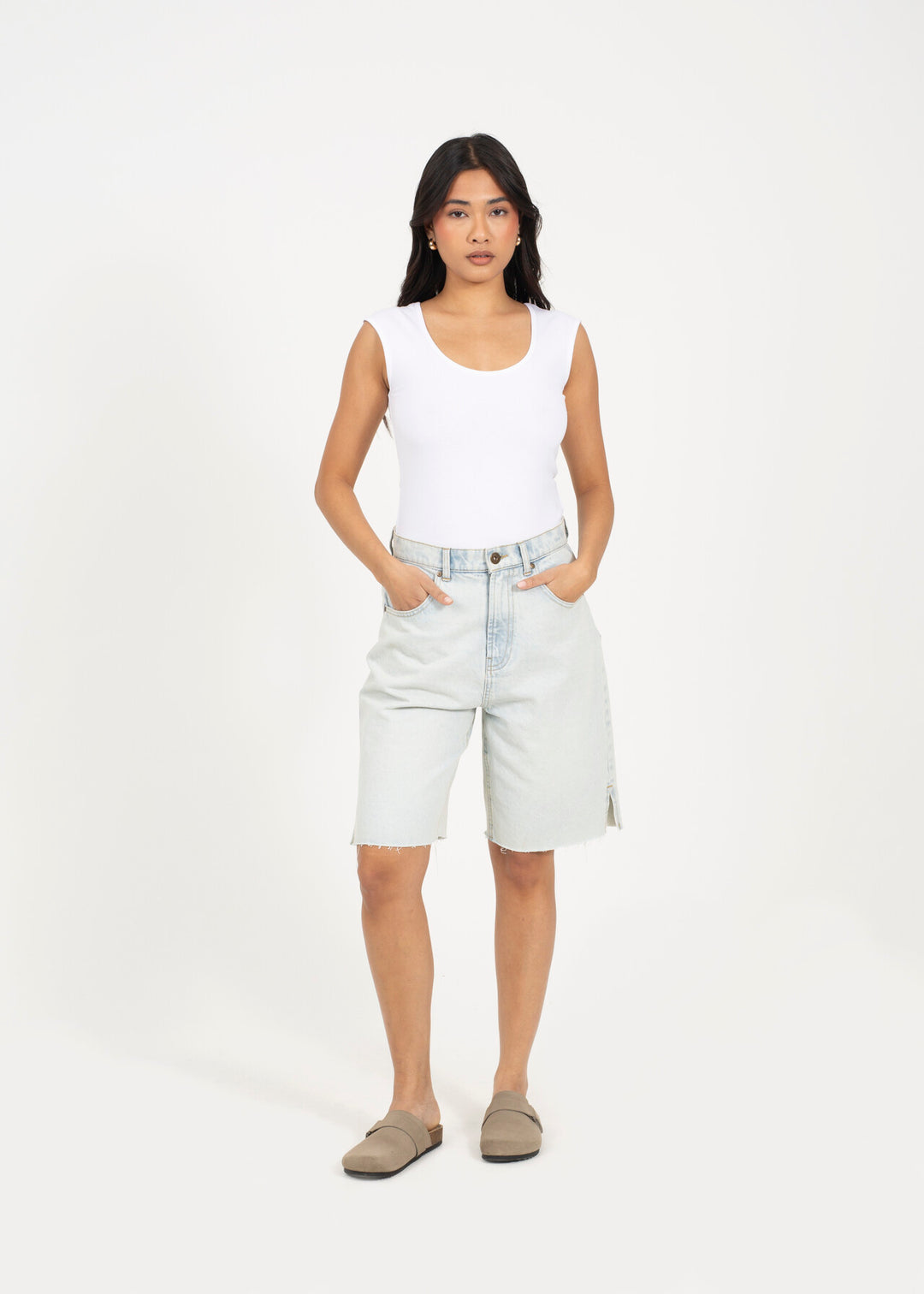 BASIC SCOOP NECK BODYSUIT, WHITE