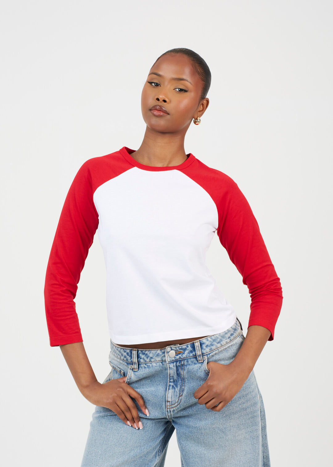 CONTRAST COLOUR RAGLAN SLEEVE T-SHIRT