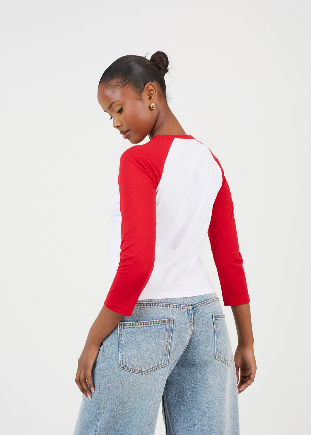 CONTRAST COLOUR RAGLAN SLEEVE T-SHIRT