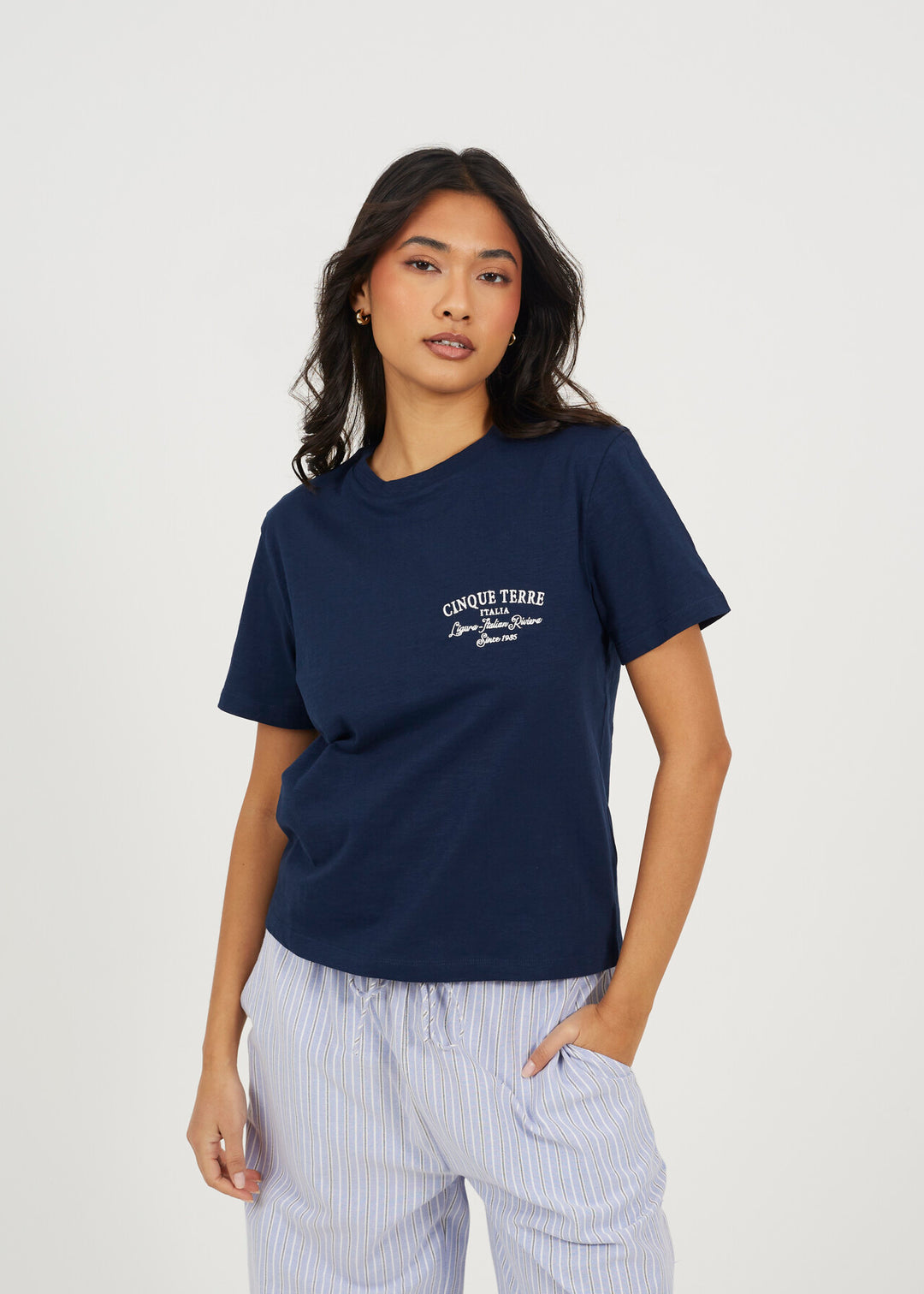 EMBROIDED CREW NECK BOXY T-SHIRT, NAVY/CREAM