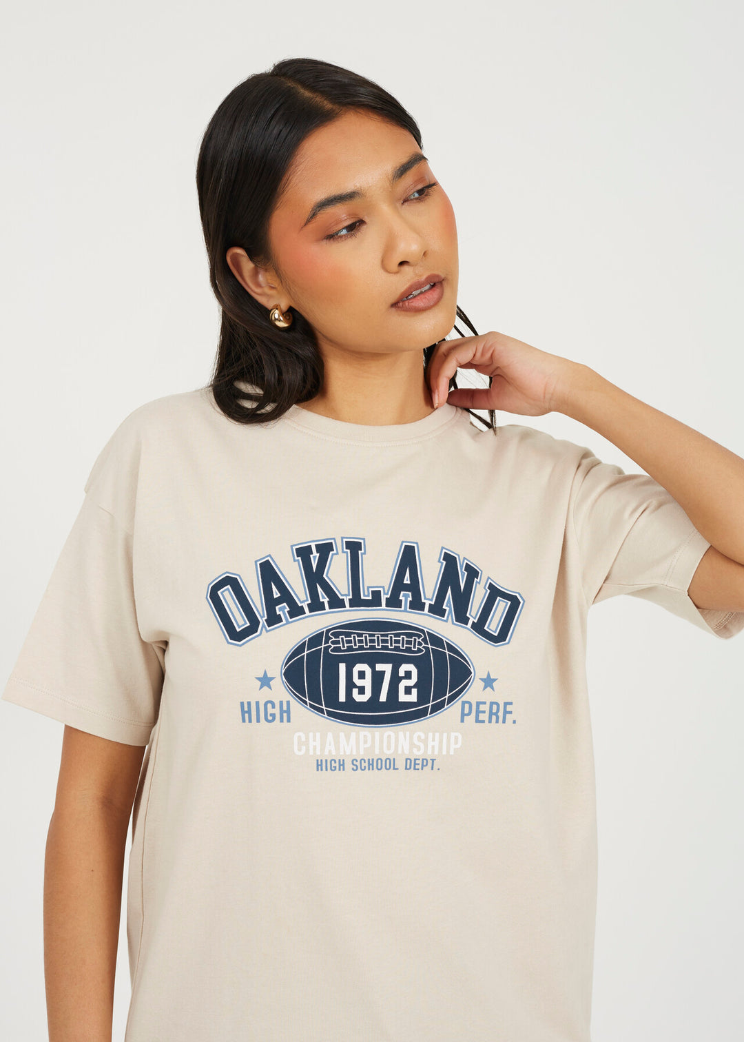 'OAKLAND' GRAPHIC RELAXED FIT T-SHIRT, TOFU