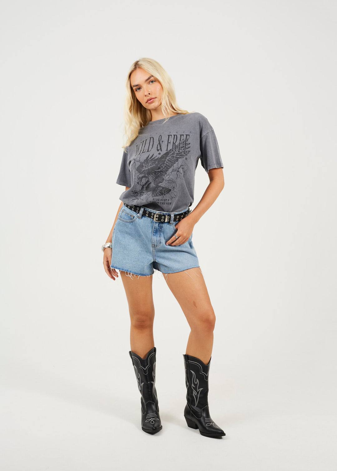 ACID WASH GRAPHIC T-SHIRT