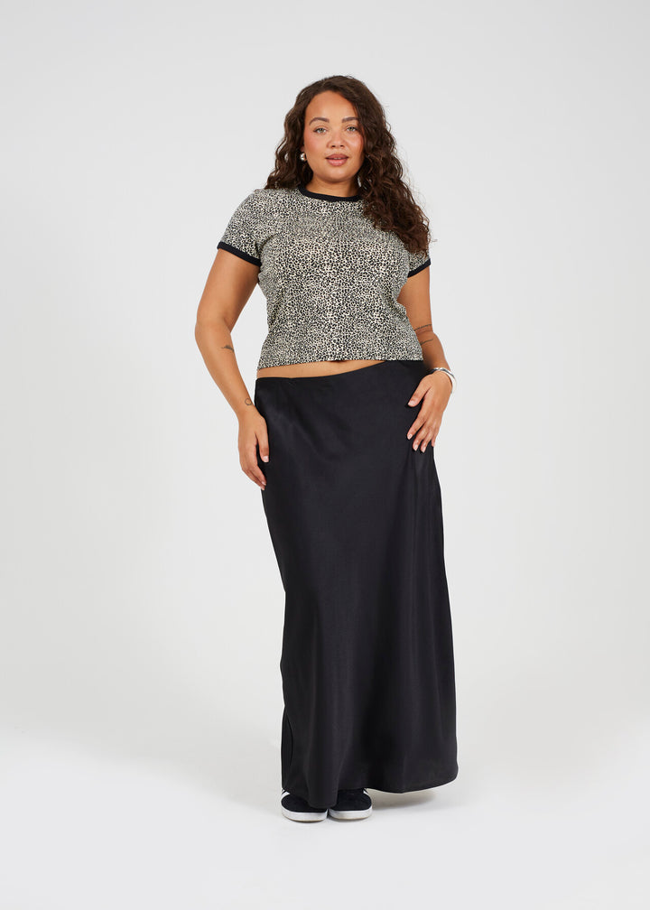 PLUS SIZE LEOPARD PRINT CREW NECK RINGER T-SHIRT