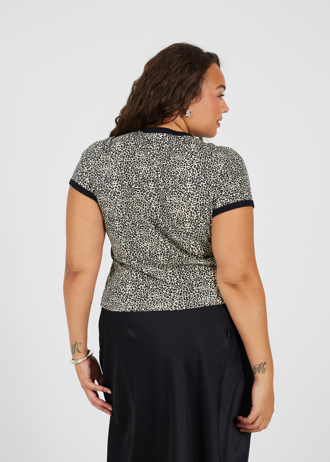PLUS SIZE LEOPARD PRINT CREW NECK RINGER T-SHIRT
