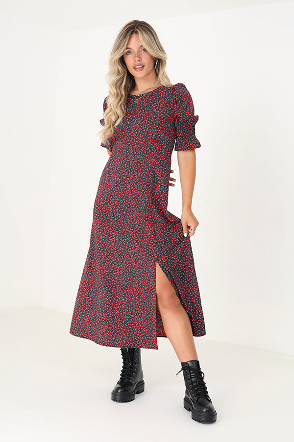 BLACK RED FLORAL