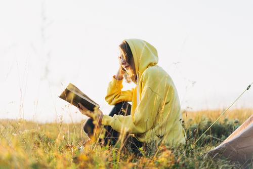 5 Hoodies You Can Still Wear in Summer