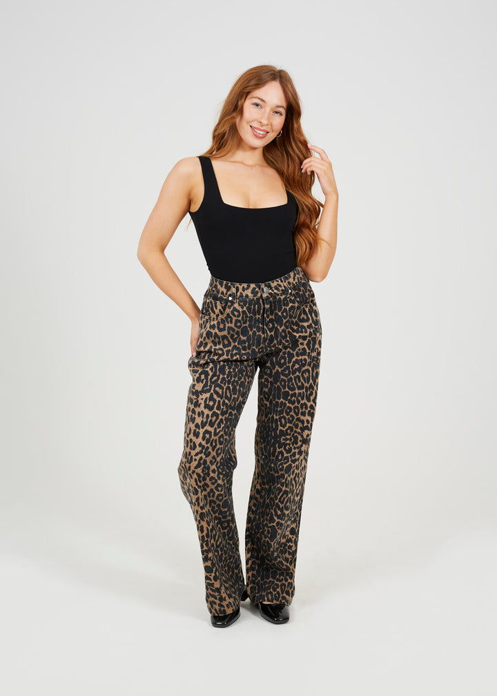 SCOOP NECK BODYSUIT, BLACK