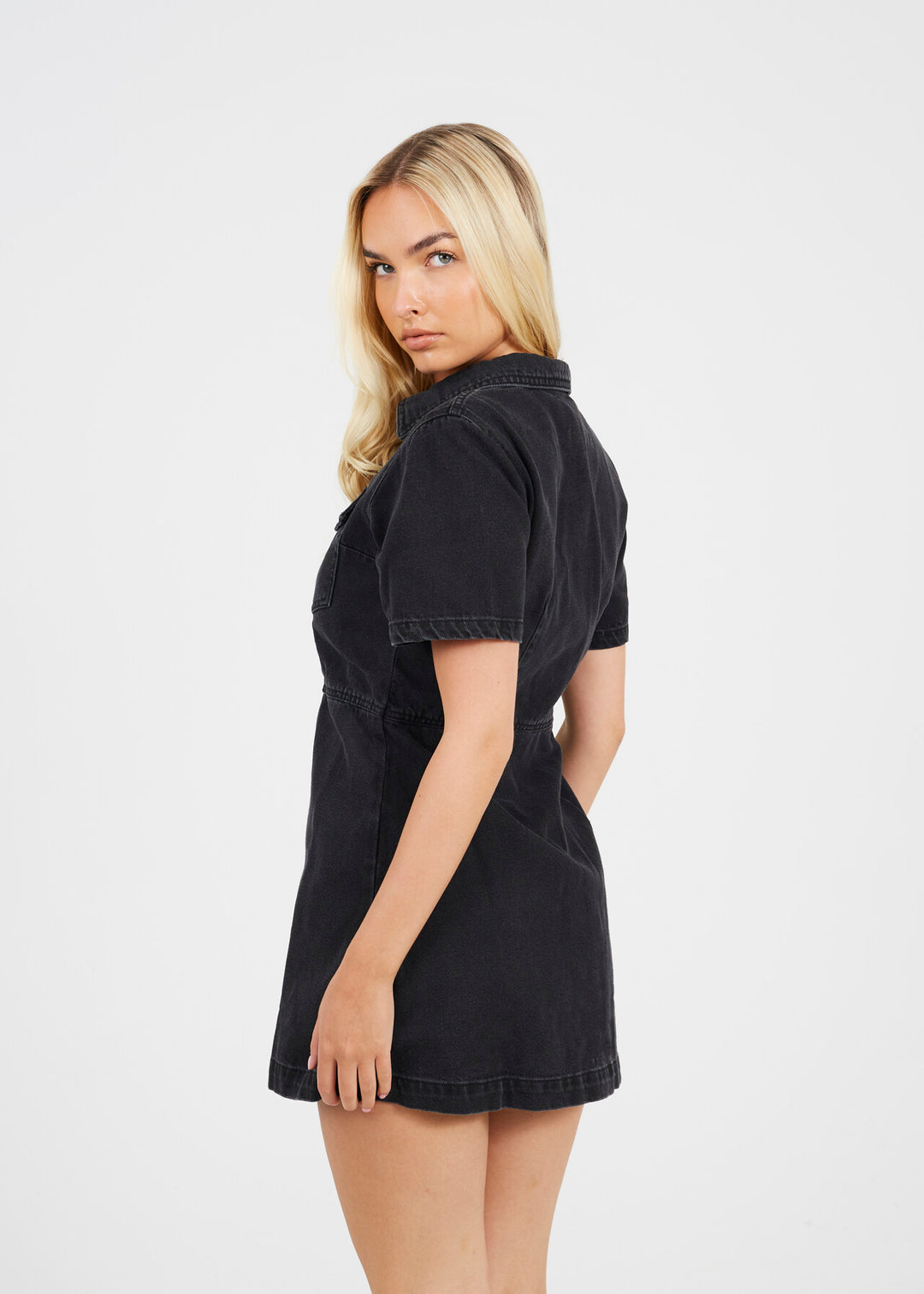 BUTTON DOWN COLLARED  SHORT SLEEVE DENIM DRESS, BLACK