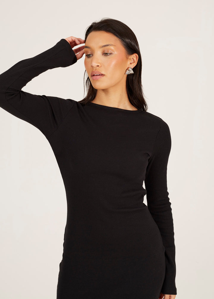 LONG SLEEVE RIBBED MAXI DRESS WITH SLIT DETAIL