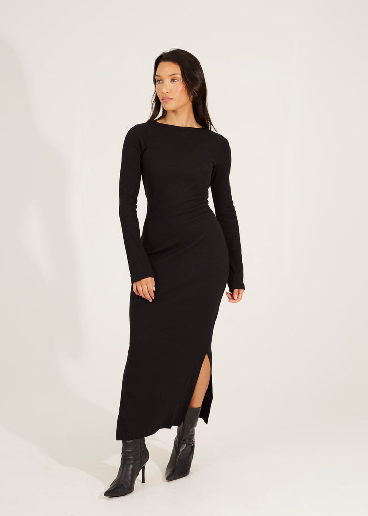 LONG SLEEVE RIBBED MAXI DRESS WITH SLIT DETAIL