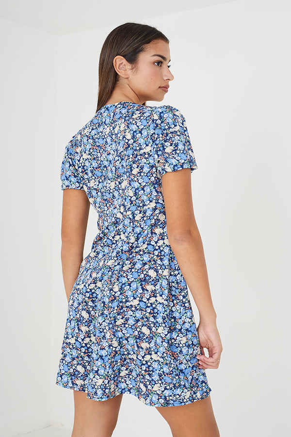 ALL OVER FLORAL V NECK MINI DRESS