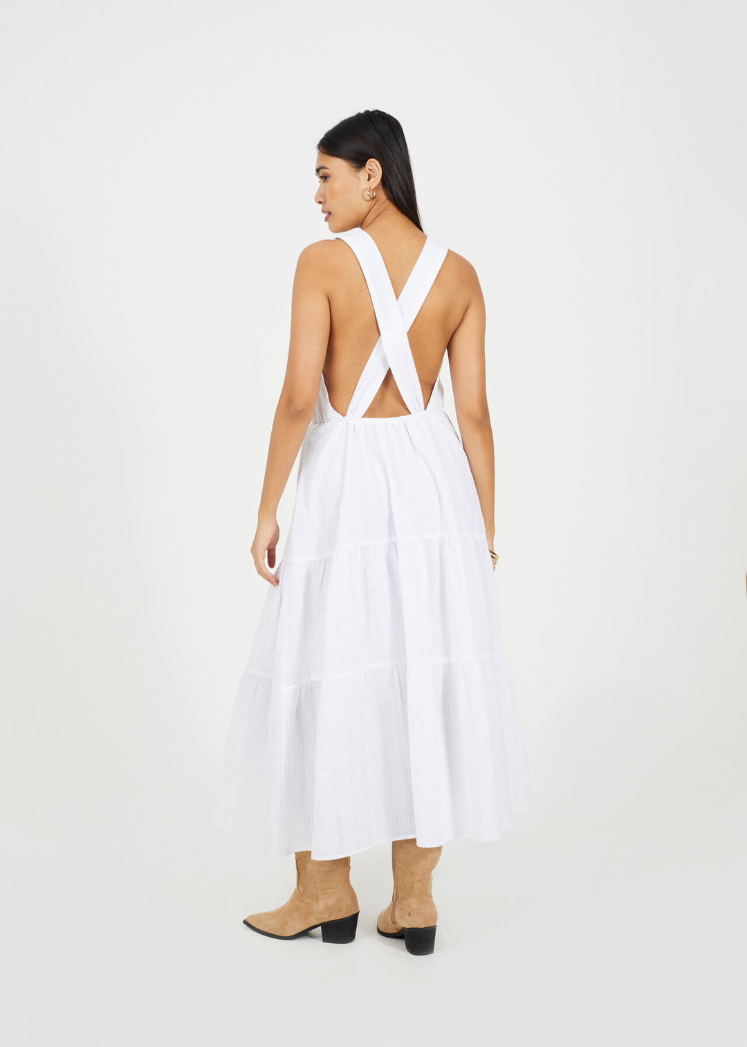 WHITE SLEEVELESS TIERED LONG DRESS