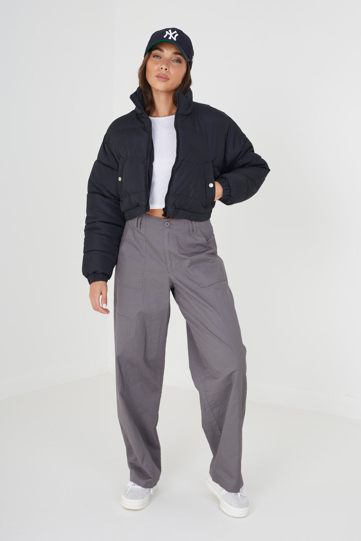 BLACK LARGE COLLAR CROPPED PUFFER JACKET