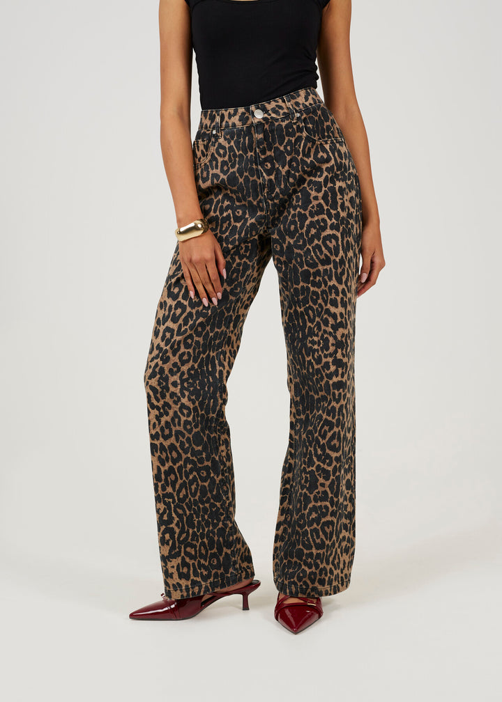 WIDE LEG LEOPARD PRINT JEANS