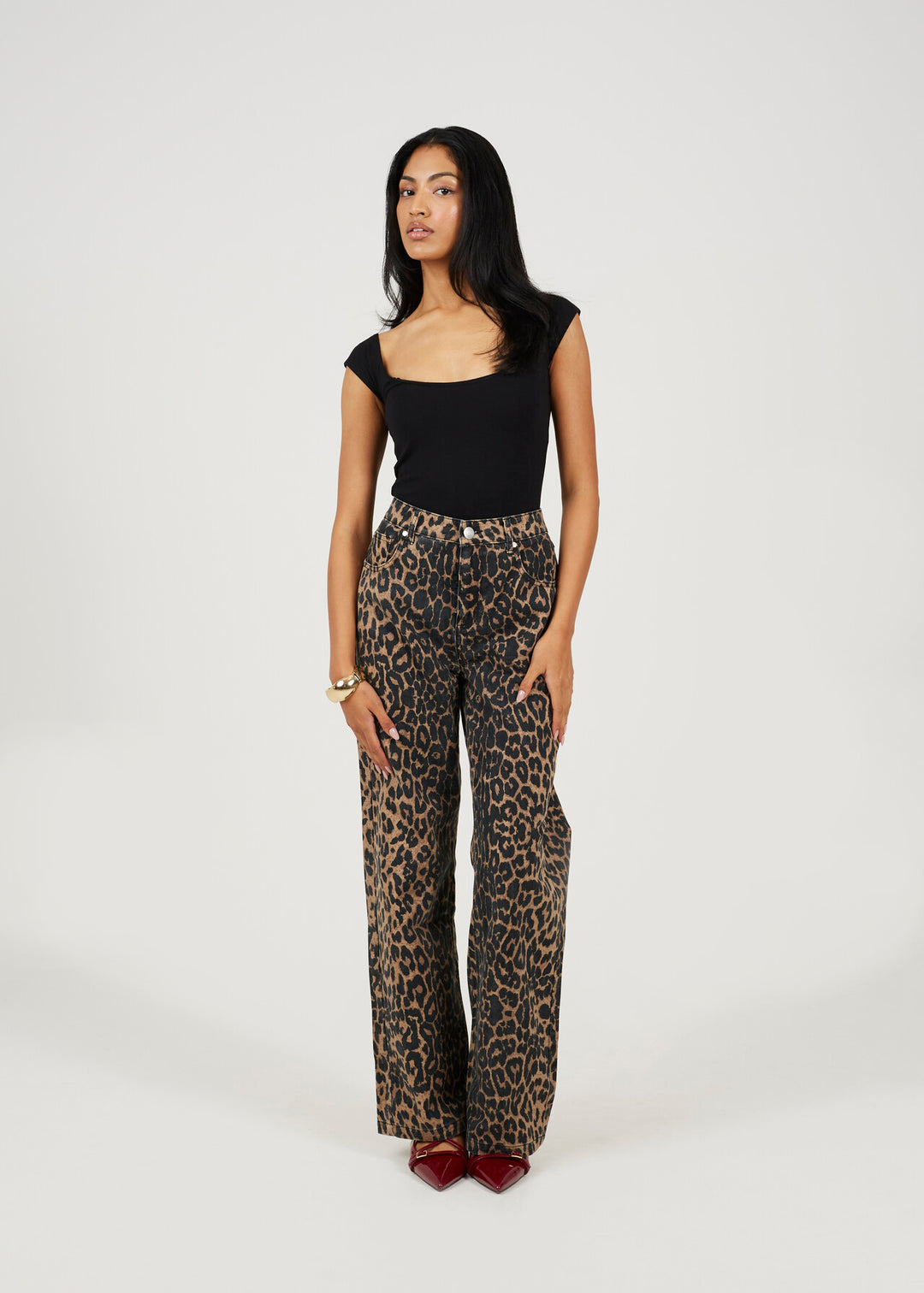 WIDE LEG LEOPARD PRINT JEANS