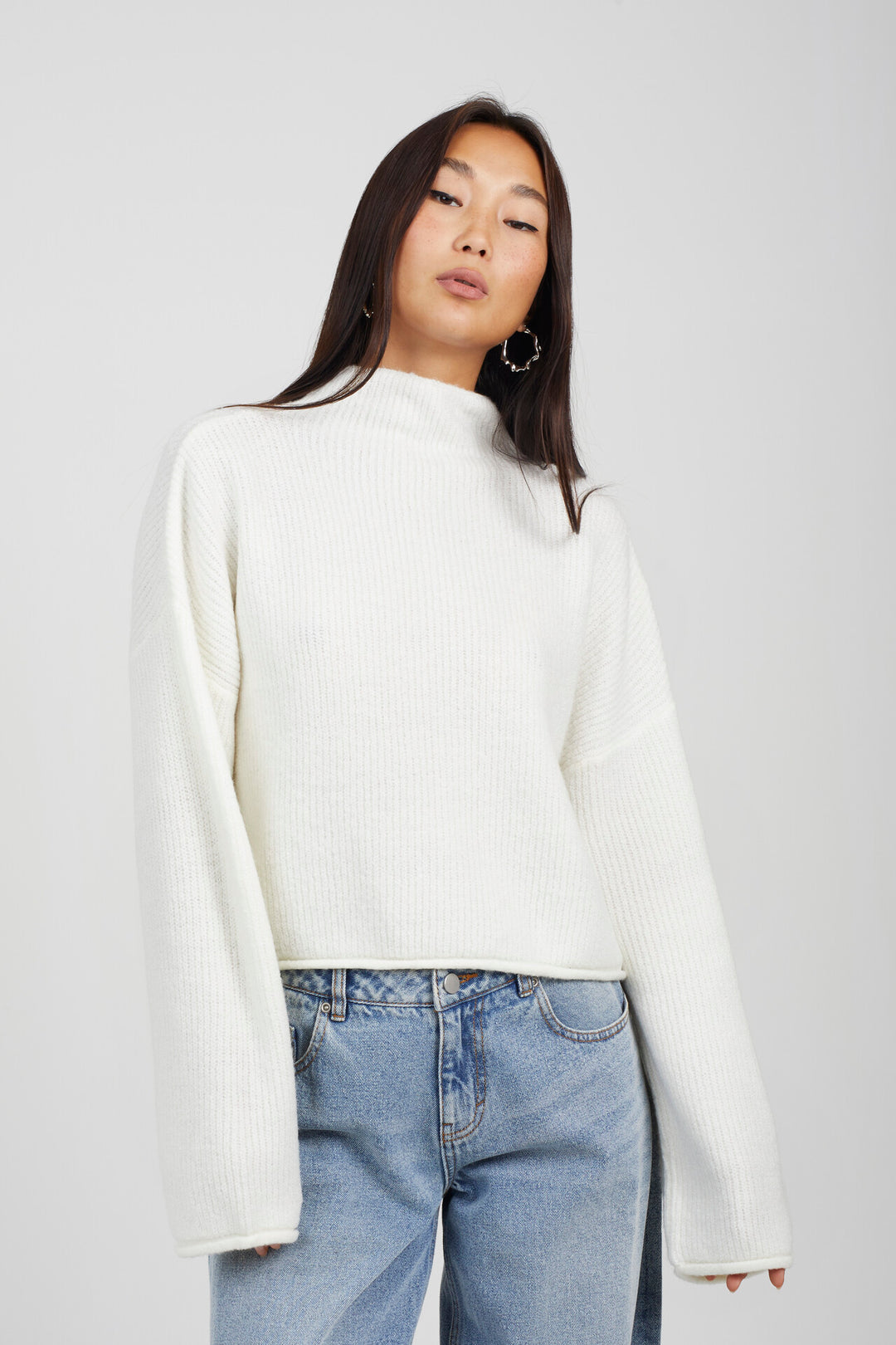 Cropped White Fisherman Jumper WOMENS WHOLESALE WHITE TURTLE NECK