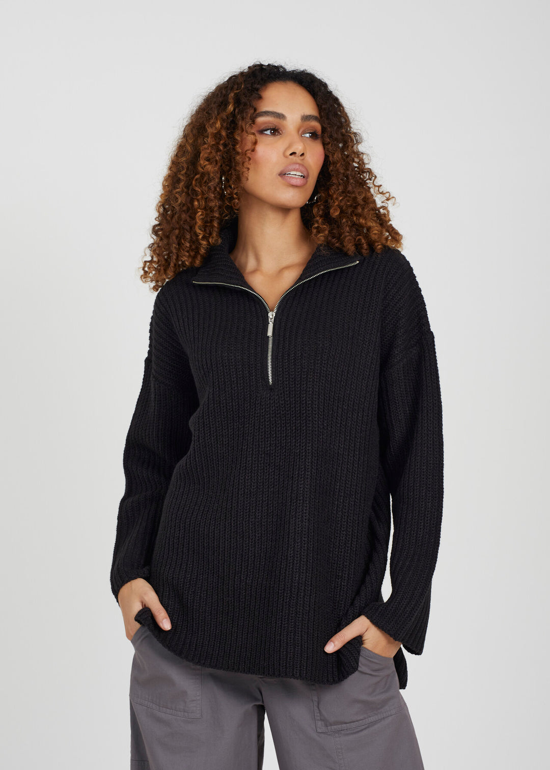 BLACK TUNIC LENGTH FISHRMAN KNIT JUMPER WITH ZIP