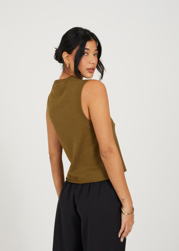 CREW NECK KNITTED TANK TOP, KHAKI
