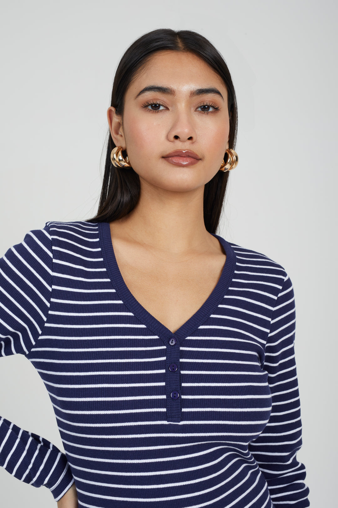 LONG SLEEVE STRIPED BUTTON DETAIL TOP