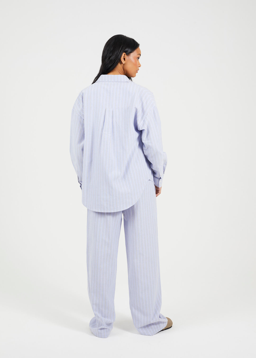STRIPED OVERSIZED BUTTON DOWN SHIRT
