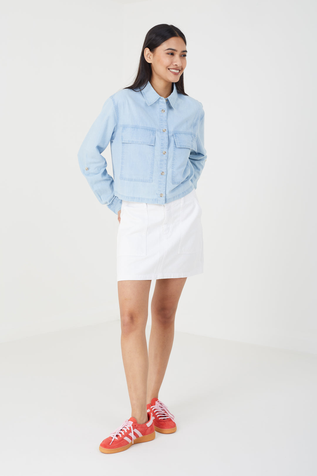 DENIM SHIRT WITH FRONT POCKET DETAIL