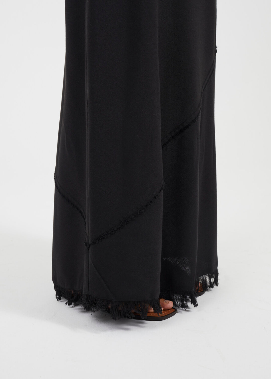 TIERRED FRAYED EDGE MAXI SKIRT, BLACK