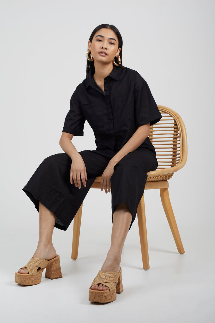 SAND SHORT SLEEVE CROPPED PATCH POCKET SHIRT