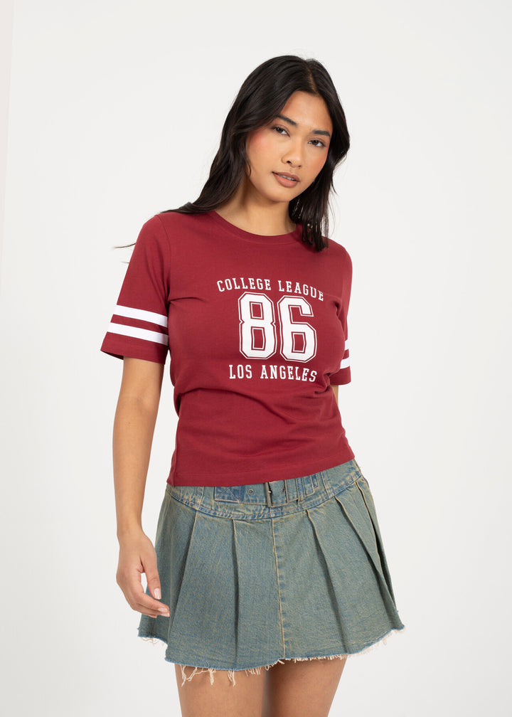 VARSITY PRINTED T-SHIRT, BURGANDY/WHITE