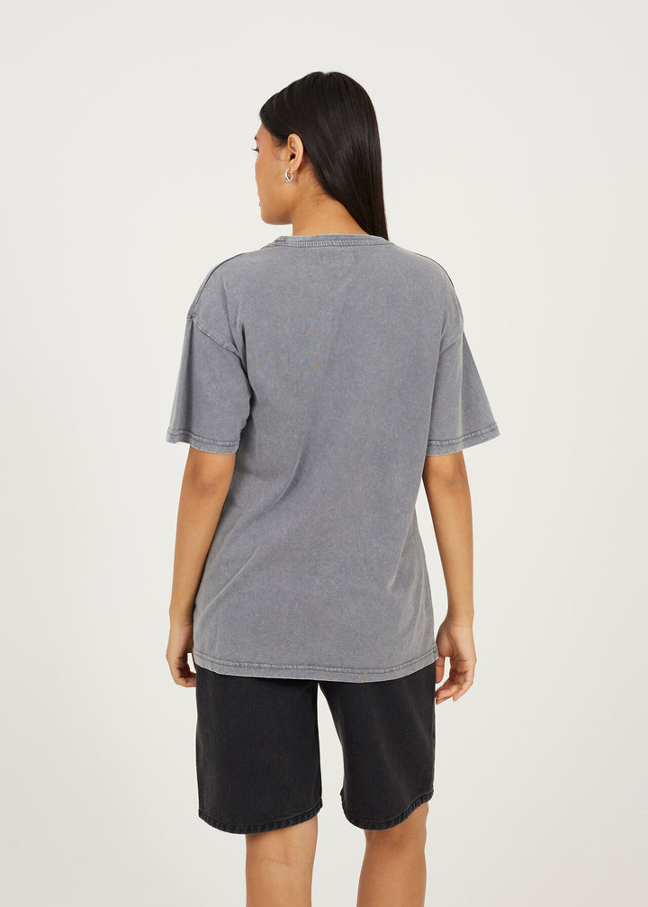 'SAN FRANCISCO' GRAPHIC T-SHIRT, SILVER GREY ACID WASH