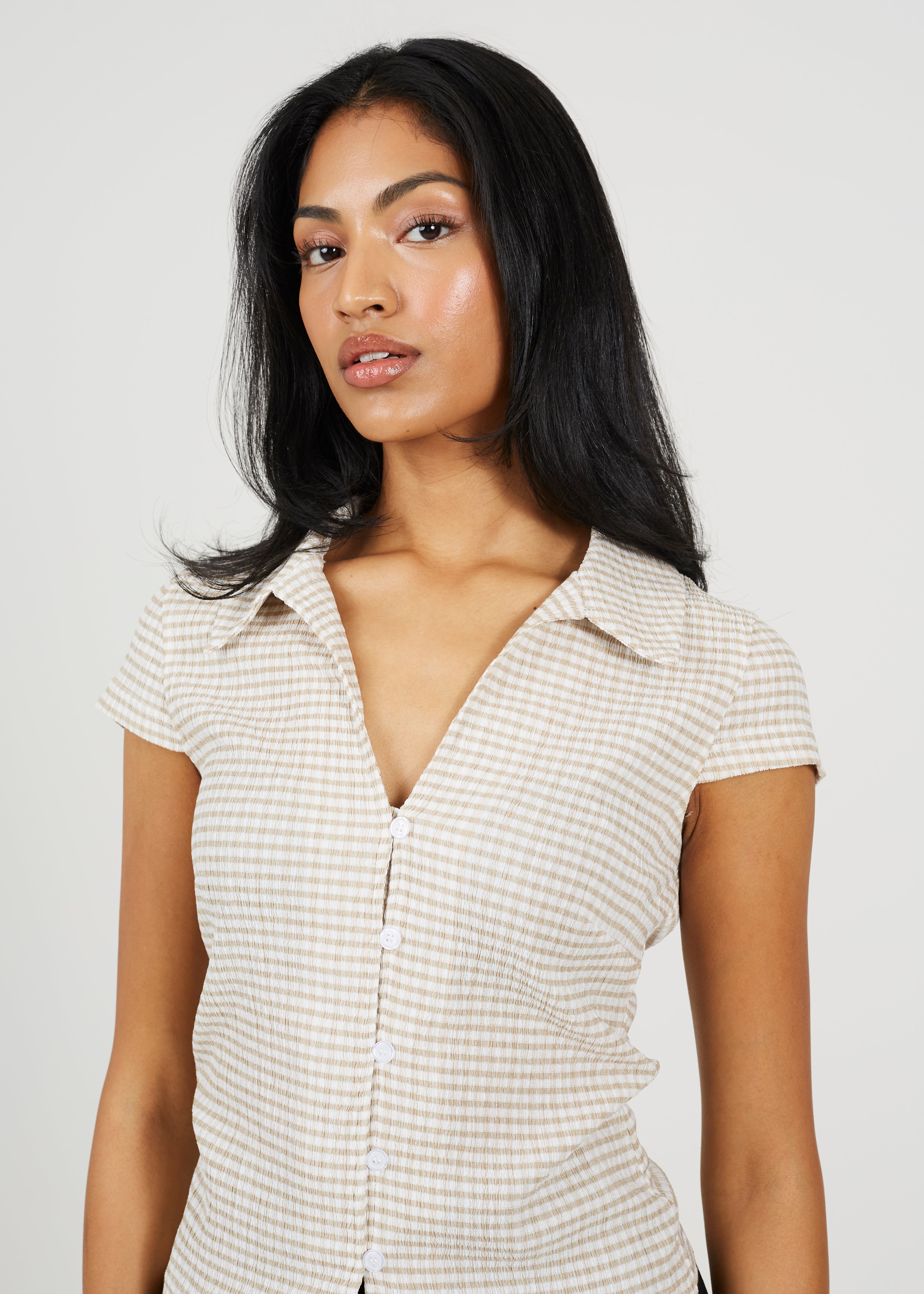 WOMENS V-NECK GINGHAM SHORT SLEEVE SHIRT – Whispering Smith