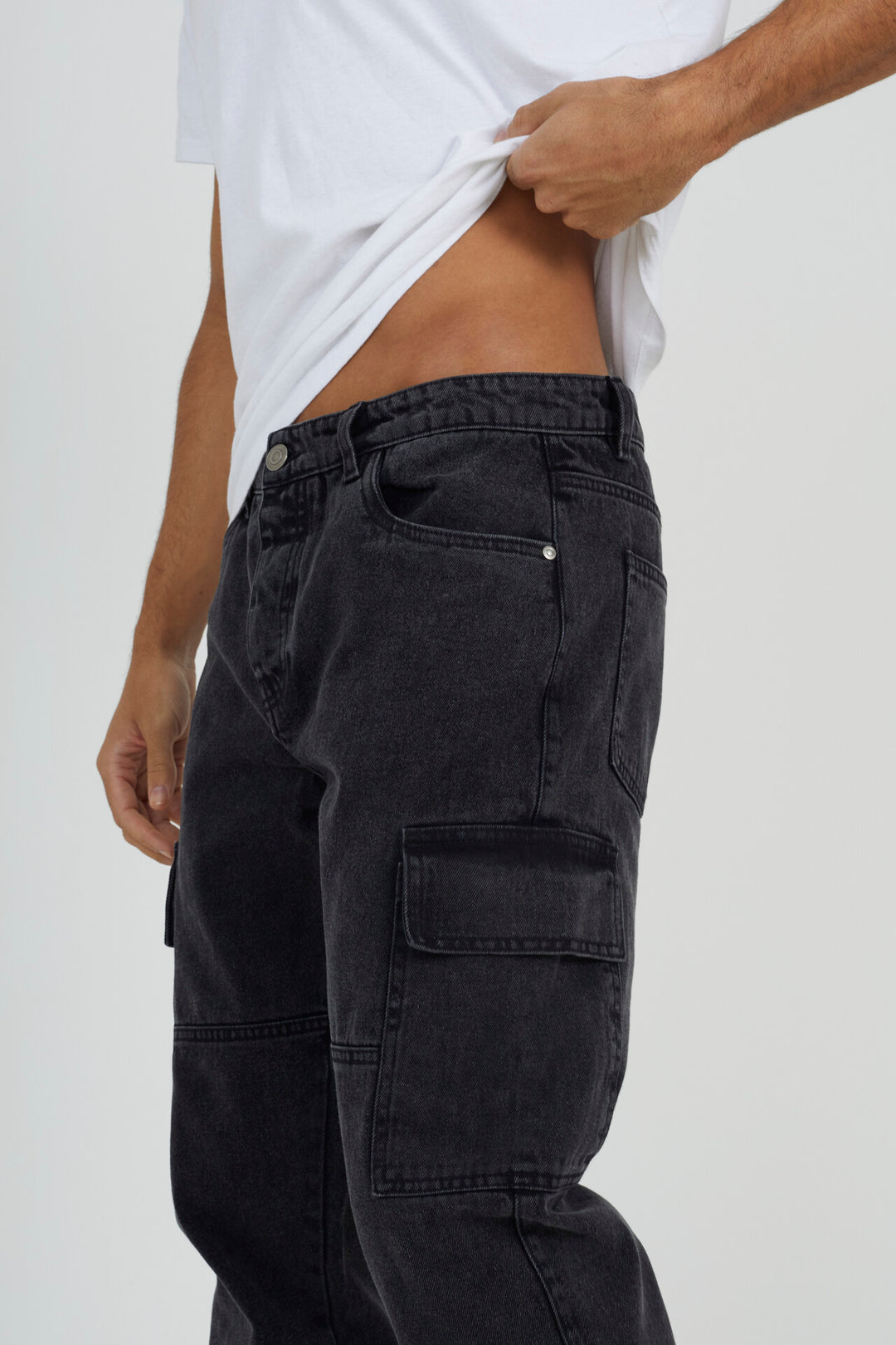 CARGO STYLE JEAN, CHARCOAL WASH