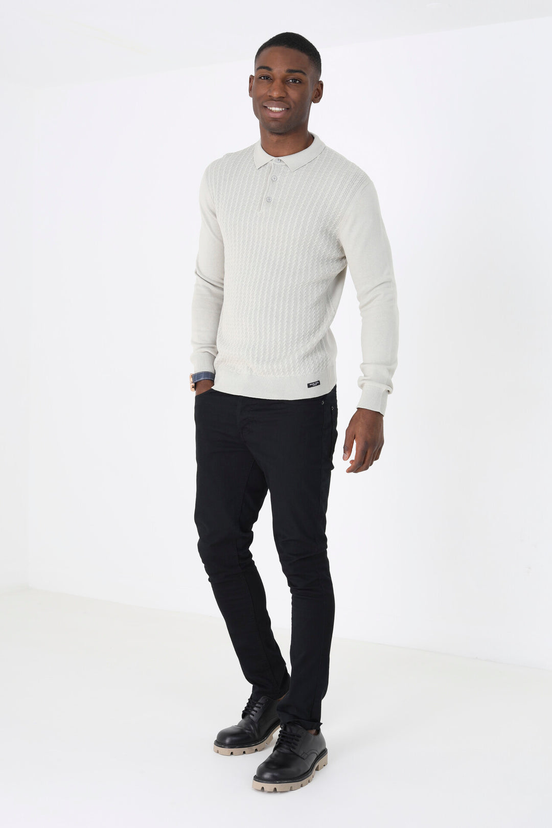 TEXTURED FRONT PANEL JUMPER WITH BUTTON COLLAR