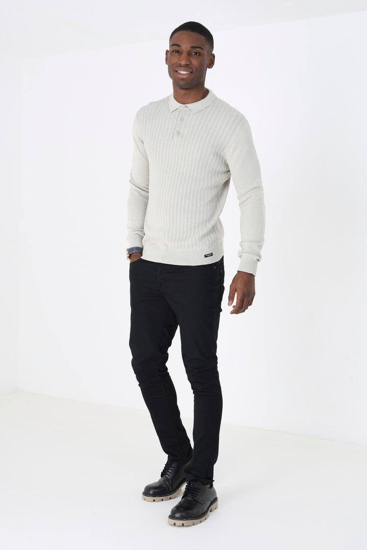 TEXTURED FRONT PANEL JUMPER WITH BUTTON COLLAR