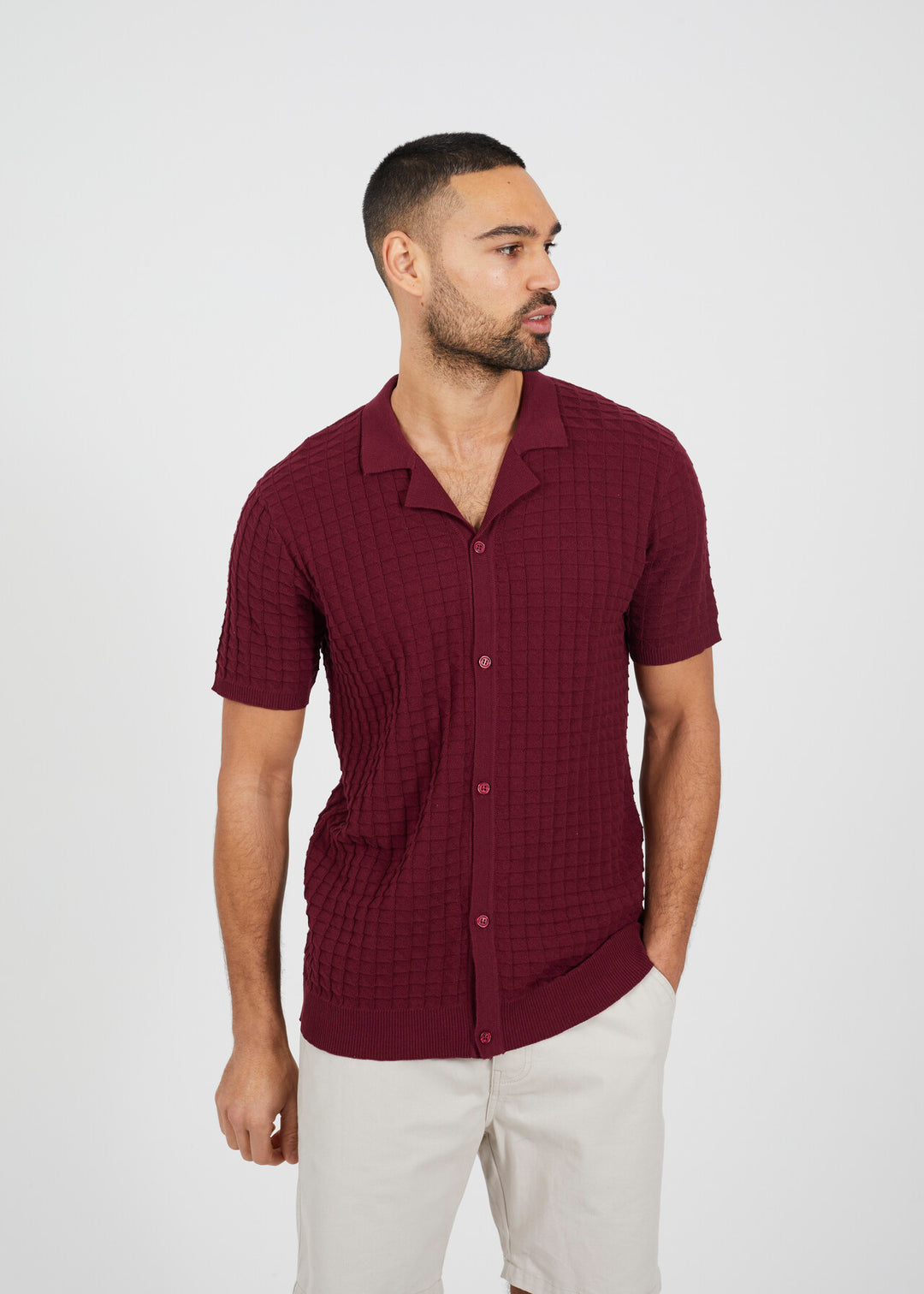 BUTTON DOWN REVERE COLLAR KNITWEAR, BURGANDY