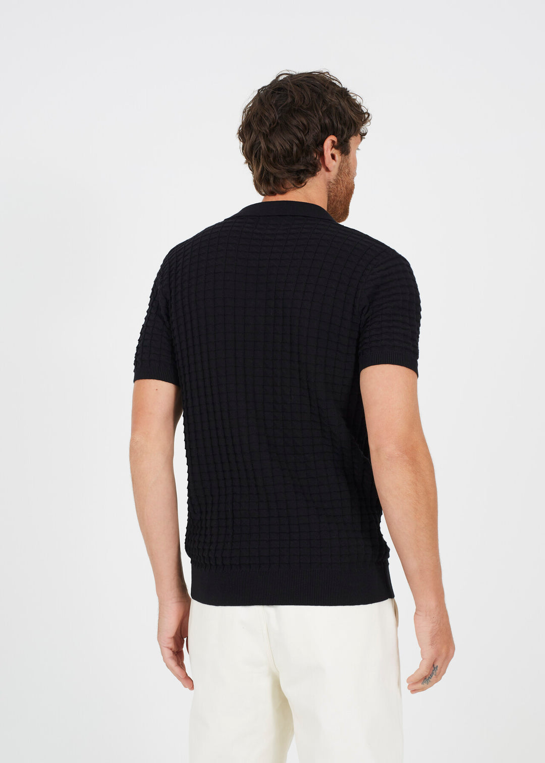 BUTTON DOWN REVERE COLLAR KNITWEAR, BLACK