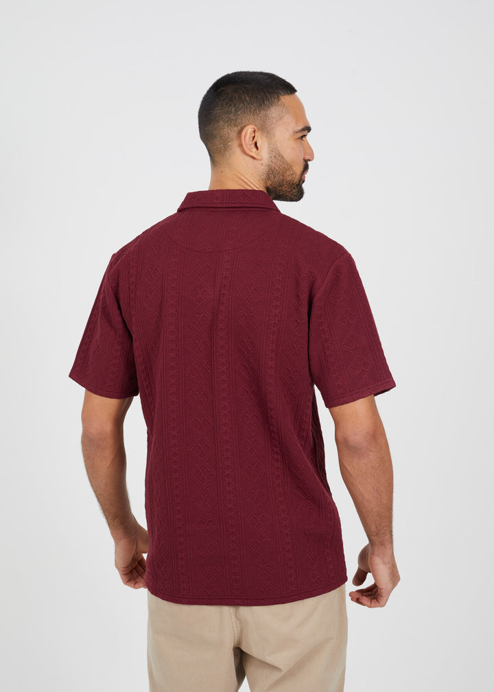 JACQAURD SHORT SLEEVE POLO NECK, LIGHT BURGANDY