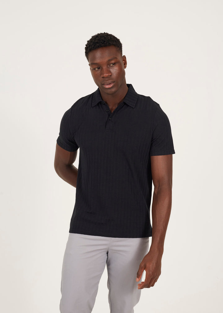LIGHTWEIGHT COLLARED POLO SHIRT