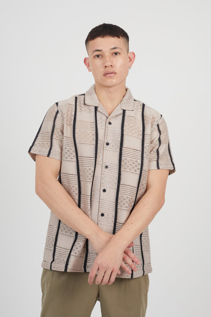 STRIPE PATTERNED TEXTURED SHIRT, MUSHROOM/BLACK