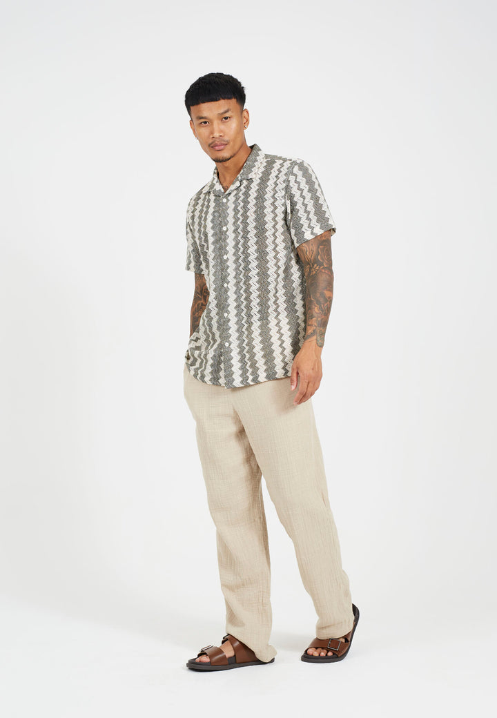 ABSTRACT STRIPE BUTTON DOWN SHIRT