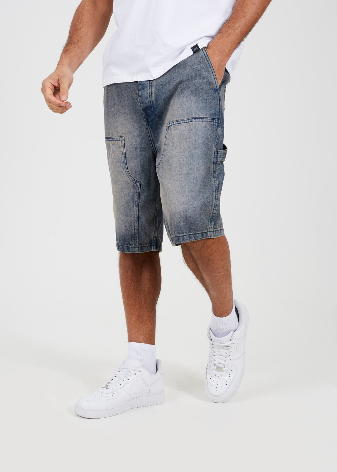 CARPENTER DENIM SHORTS, MID BLUE