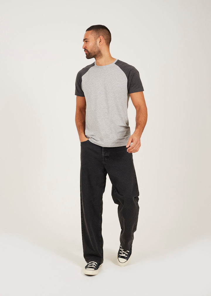 CREW NECK CONTRAST REGLAN T-SHIRT