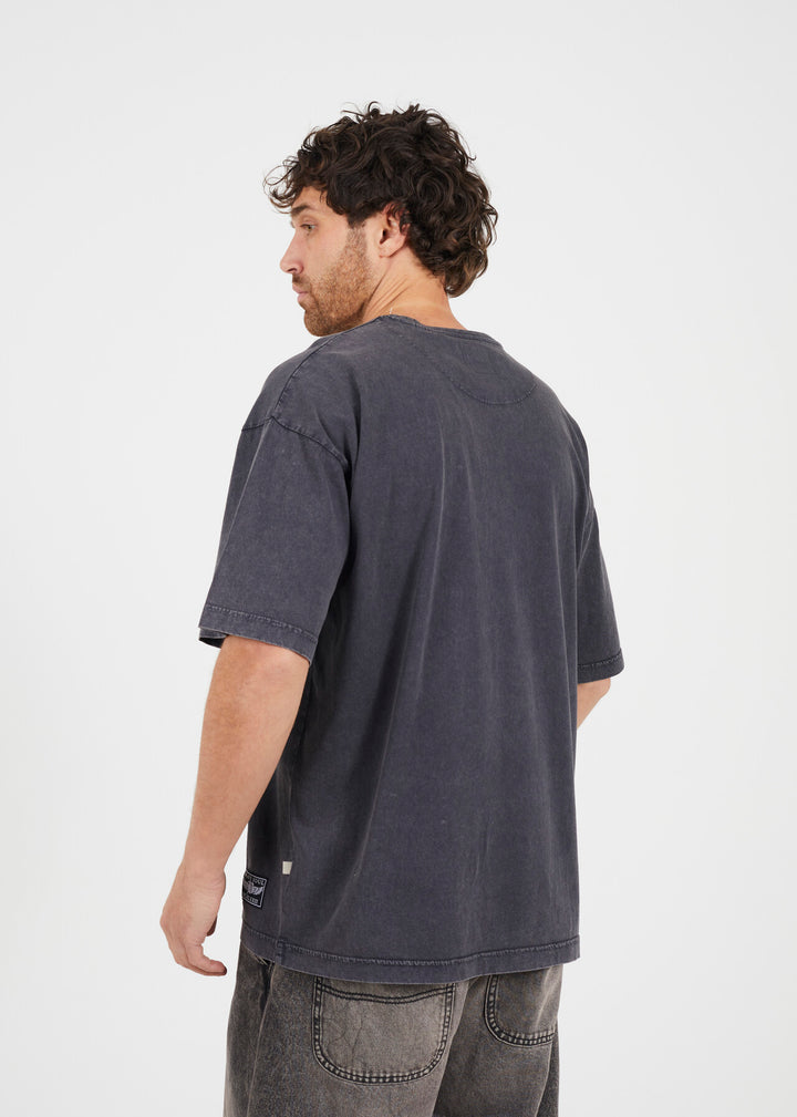 'MONTREAL' PRINTED ACID WASH T-SHIRT