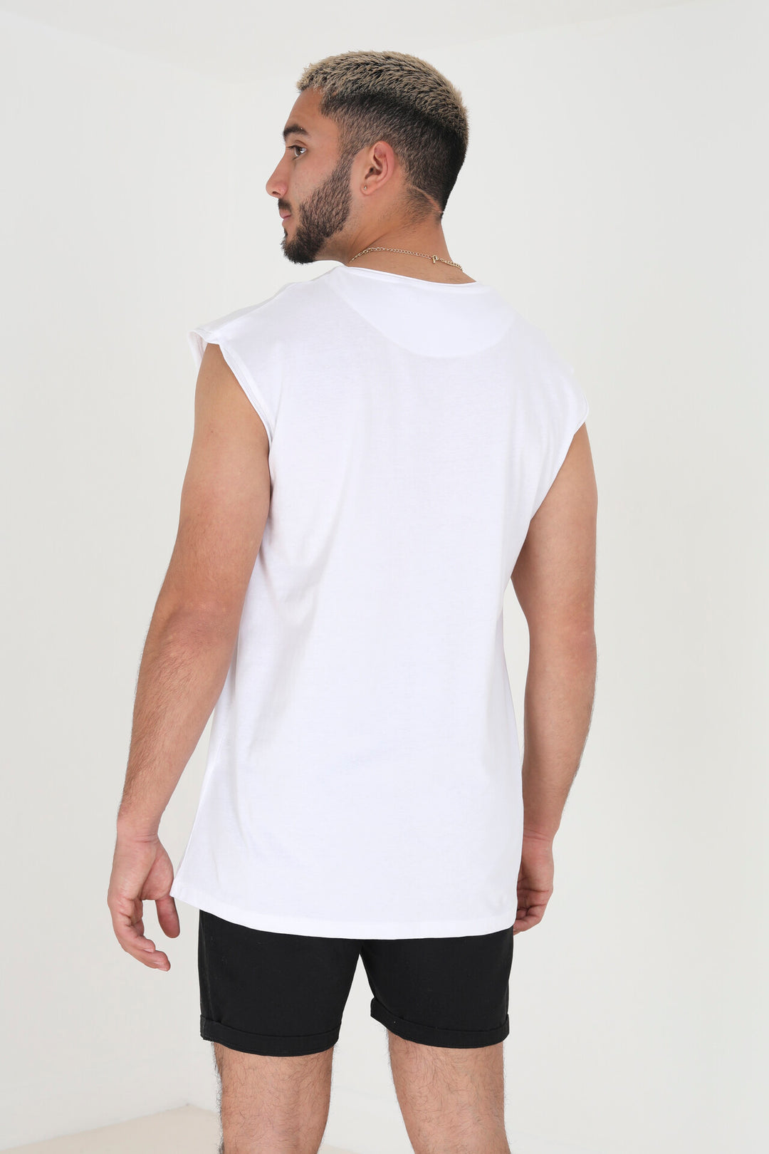 SLEEVELESS SOLID RAW ROLL EDGE VEST TOP