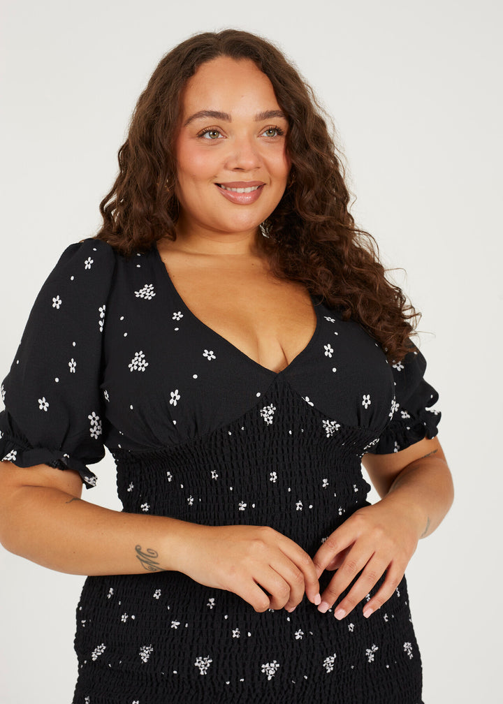 PLUS SIZE FLORAL PRINT SHIRRED PUFF SLEEVE MINI DRESS
