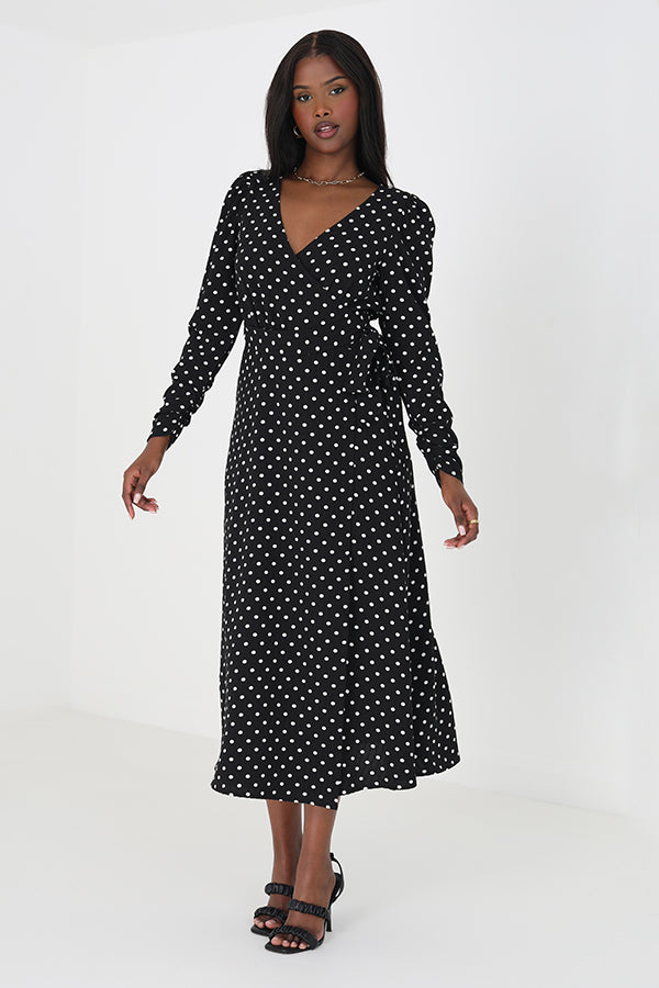 BLACK/WHITE SPOT