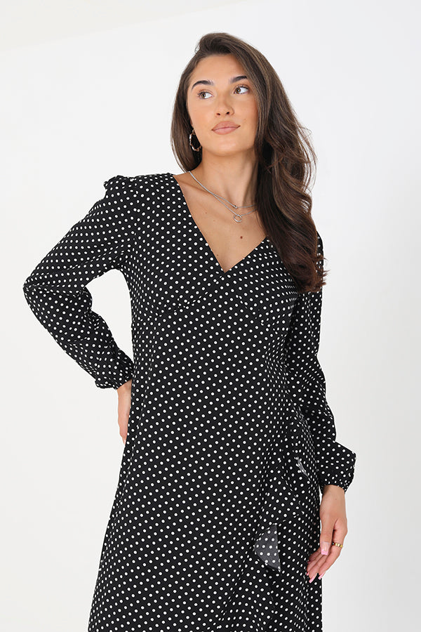 BLACK/WHITE SPOT