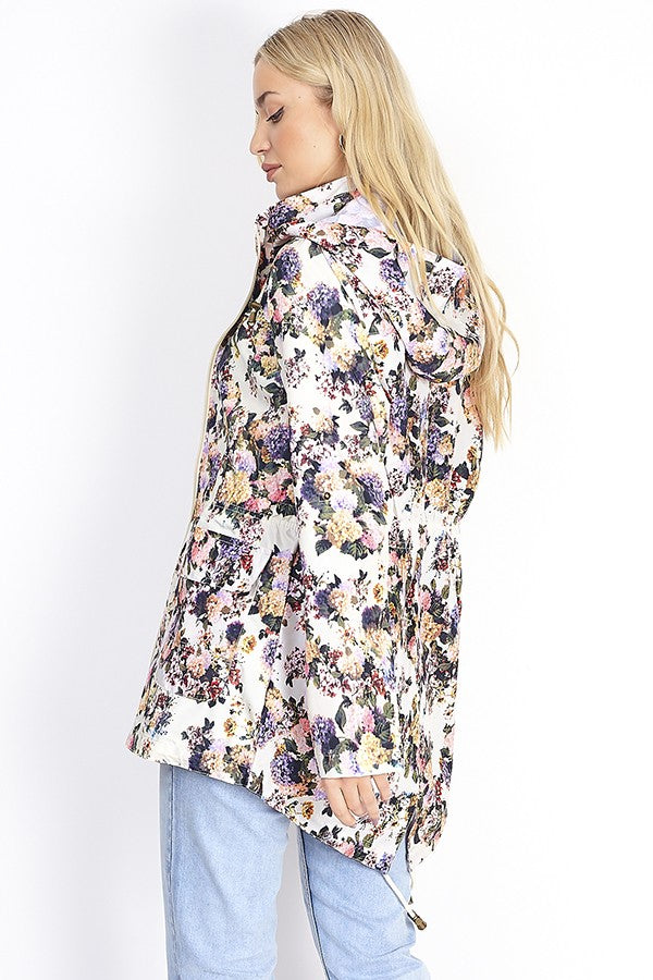CREAM FLORAL
