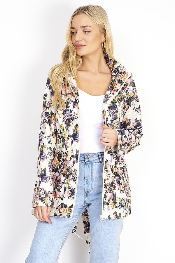 CREAM FLORAL