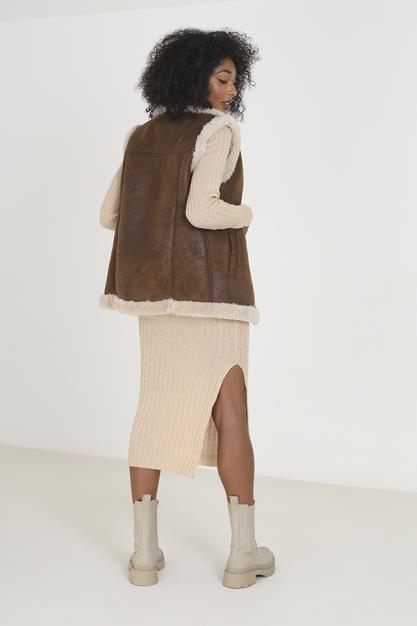 DARK TAN/ CREAM