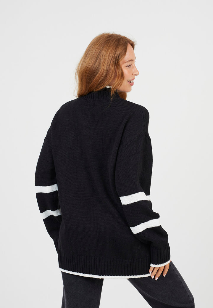 BLACK/IVORY